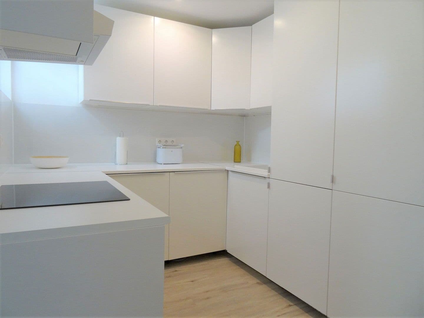 Pronájem bytu 2+1 60 m², Stuttgart, Bádensko-Württembersko Pronájem bytu 2+1 60 m², Stuttgart, Bádensko-Württembersko