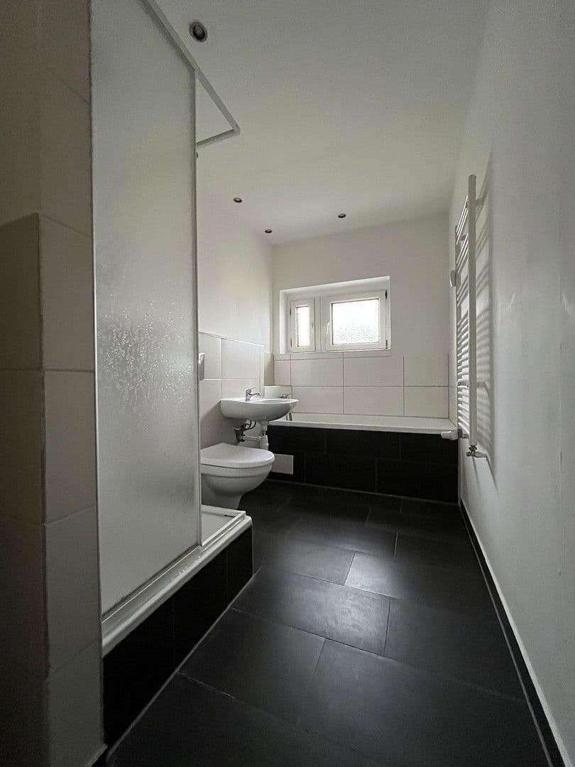 Pronájem bytu 3+1 76 m², Leipziger Straße 132, Cvikov, Sasko Pronájem bytu 3+1 76 m², Leipziger Straße 132, Cvikov, Sasko