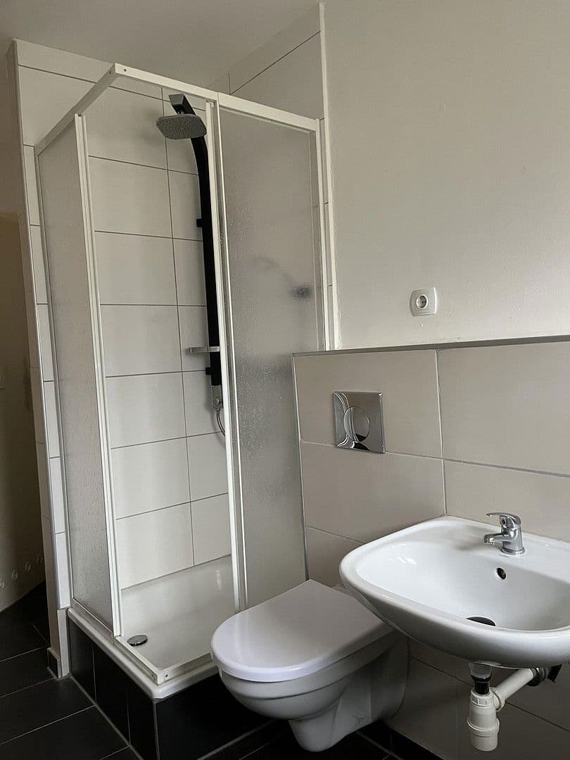 Pronájem bytu 3+1 76 m², Leipziger Straße 132, Cvikov, Sasko Pronájem bytu 3+1 76 m², Leipziger Straße 132, Cvikov, Sasko