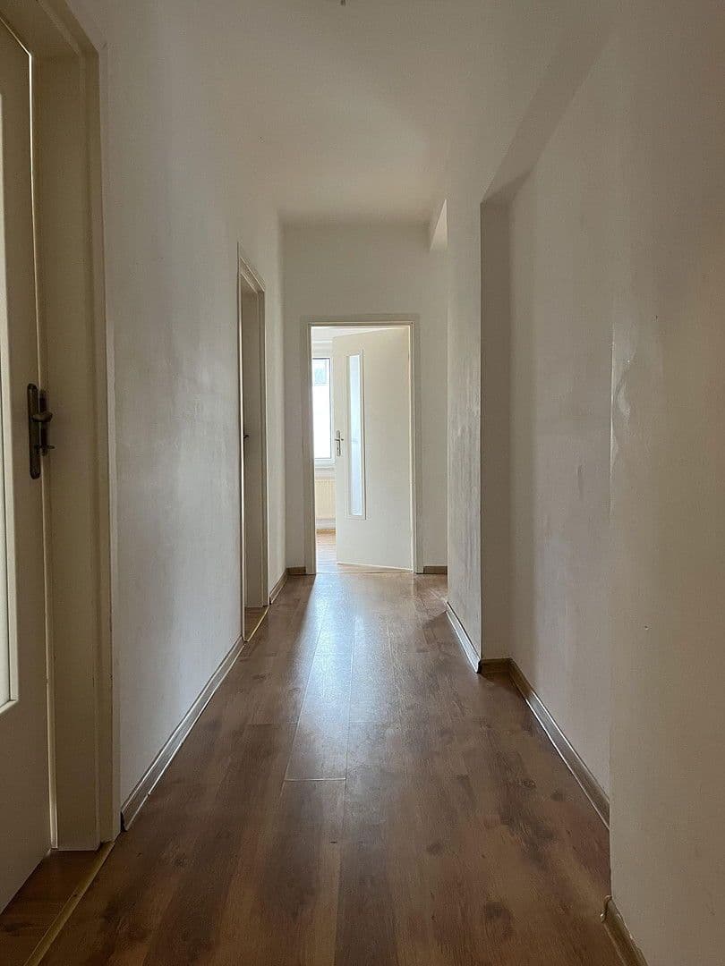 Pronájem bytu 3+1 76 m², Leipziger Straße 132, Cvikov, Sasko Pronájem bytu 3+1 76 m², Leipziger Straße 132, Cvikov, Sasko