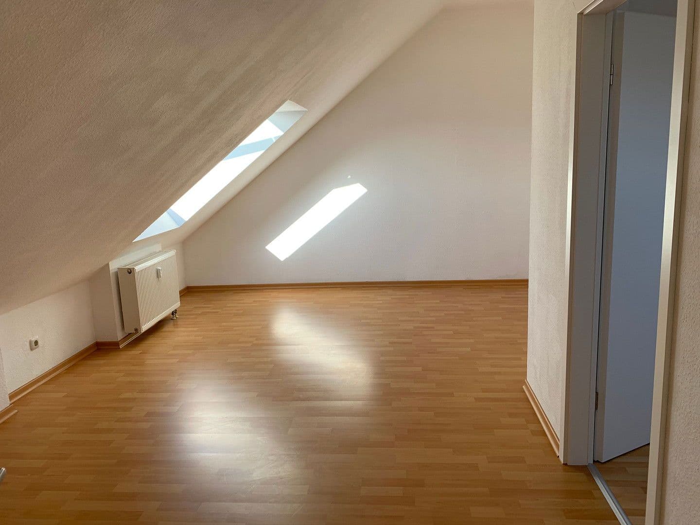 Pronájem bytu 3+kk 89 m², Offenbacher Straße, Dietzenbach, Hessen Pronájem bytu 3+kk 89 m², Offenbacher Straße, Dietzenbach, Hessen