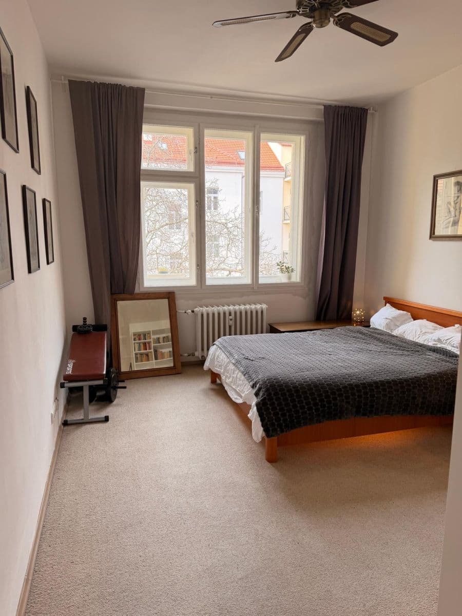 Prodej bytu 2+1 56 m², Štefánikova, Praha, Praha Prodej bytu 2+1 56 m², Štefánikova, Praha, Praha