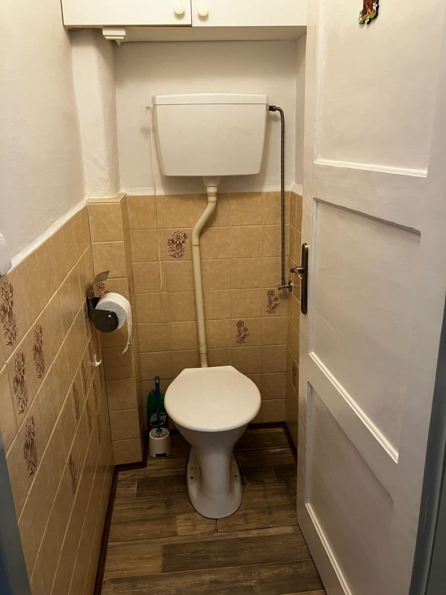 Pronájem bytu 3+1 90 m², Krkoškova, Brno, Jihomoravský kraj Pronájem bytu 3+1 90 m², Krkoškova, Brno, Jihomoravský kraj