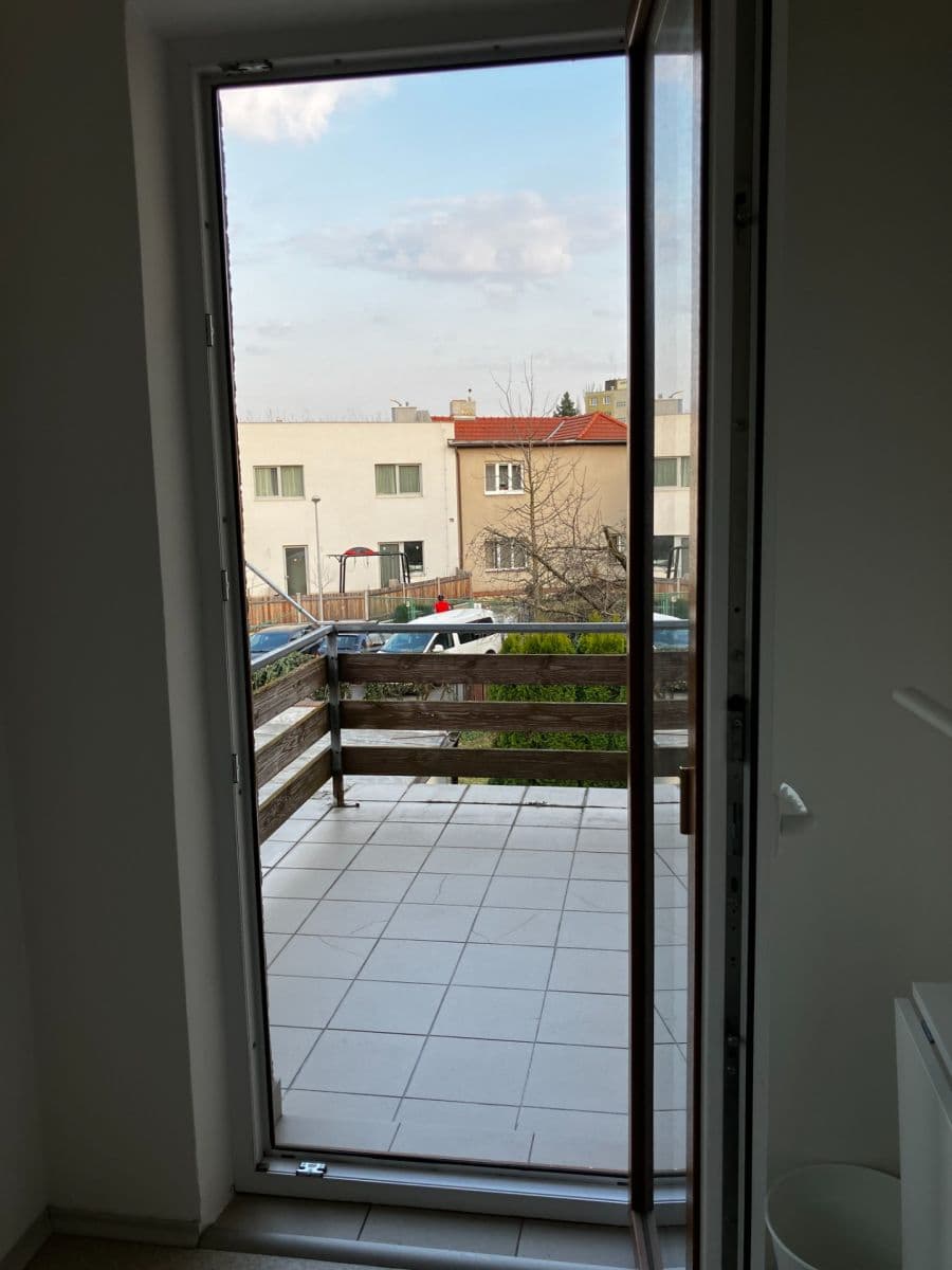 Pronájem bytu 3+1 90 m², Krkoškova, Brno, Jihomoravský kraj Pronájem bytu 3+1 90 m², Krkoškova, Brno, Jihomoravský kraj