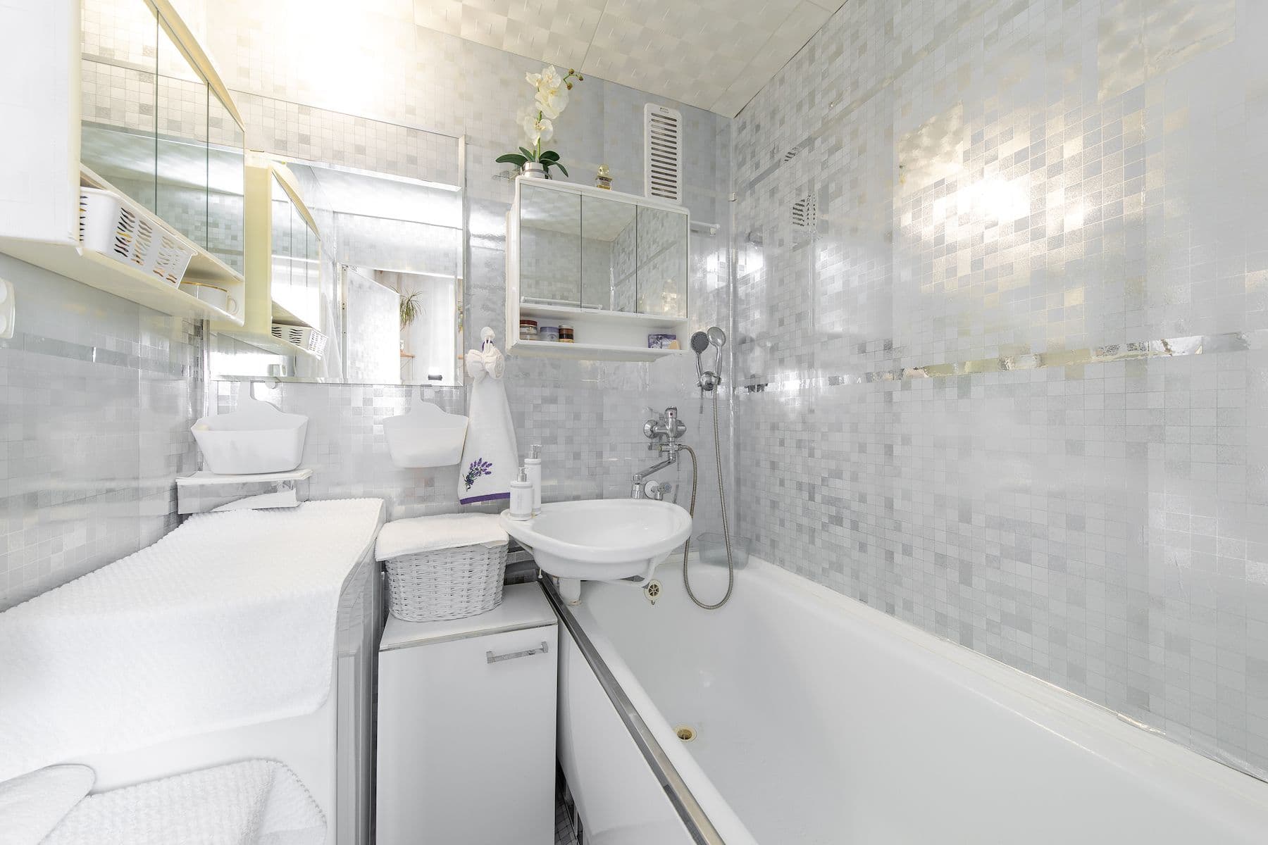 Prodej bytu 3+1 70 m², Gen. Svobody, Uničov, Olomoucký kraj Prodej bytu 3+1 70 m², Gen. Svobody, Uničov, Olomoucký kraj