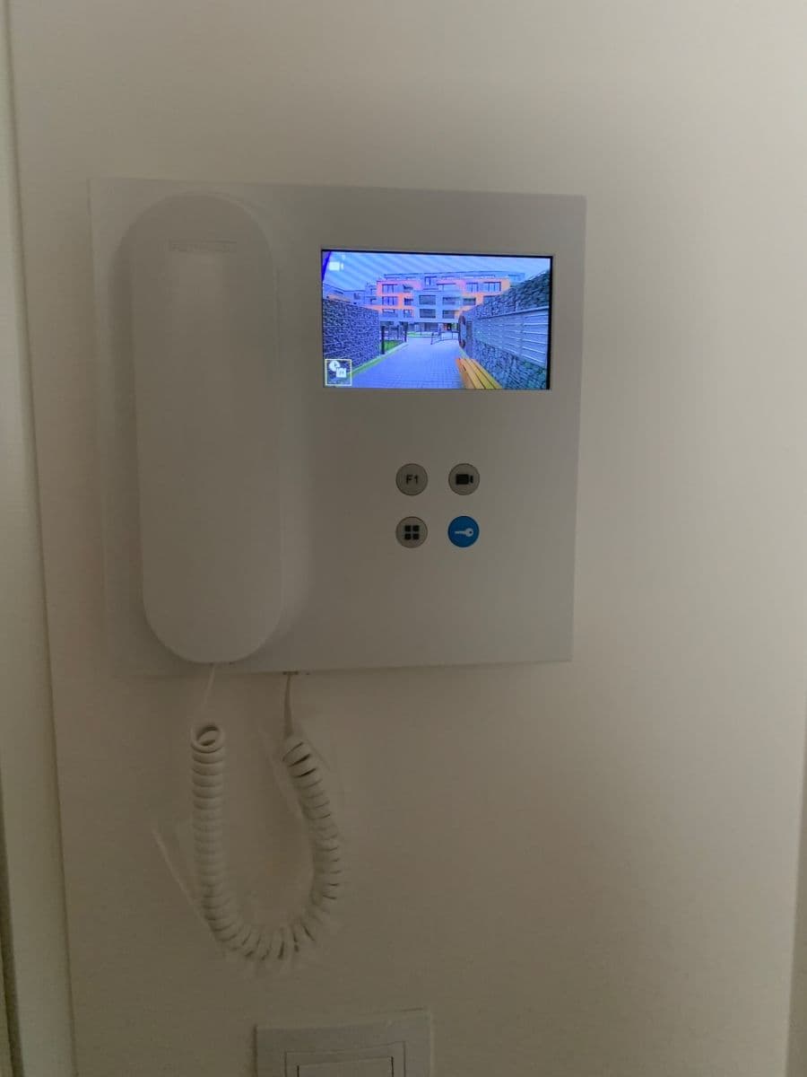 Pronájem bytu 2+kk 60 m², Michelská, Praha, Praha Pronájem bytu 2+kk 60 m², Michelská, Praha, Praha