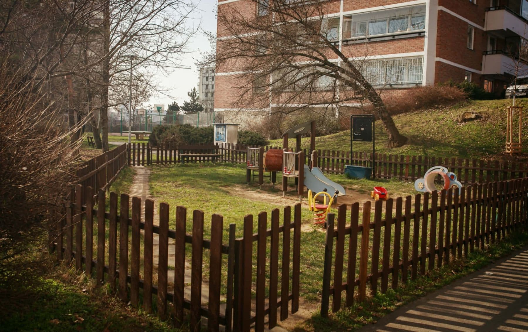 Prodej bytu 3+1 91 m², V Dolině, Praha, Praha Prodej bytu 3+1 91 m², V Dolině, Praha, Praha