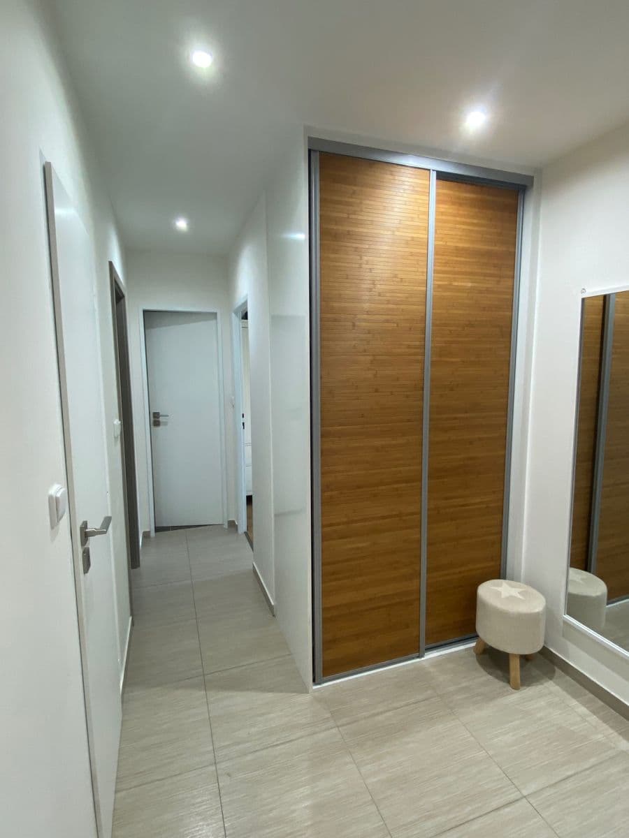 Pronájem bytu 3+kk 74 m², Vyžlovská, Praha, Praha Pronájem bytu 3+kk 74 m², Vyžlovská, Praha, Praha