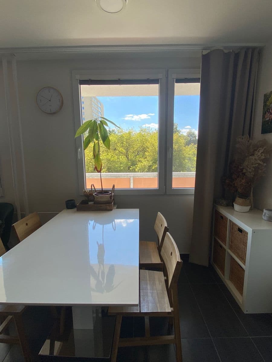 Pronájem bytu 3+kk 74 m², Vyžlovská, Praha, Praha Pronájem bytu 3+kk 74 m², Vyžlovská, Praha, Praha