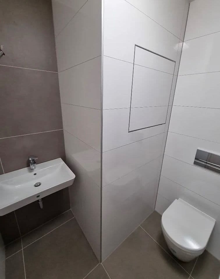 Pronájem bytu 1+kk 33 m², Opuštěná, Brno, Jihomoravský kraj Pronájem bytu 1+kk 33 m², Opuštěná, Brno, Jihomoravský kraj