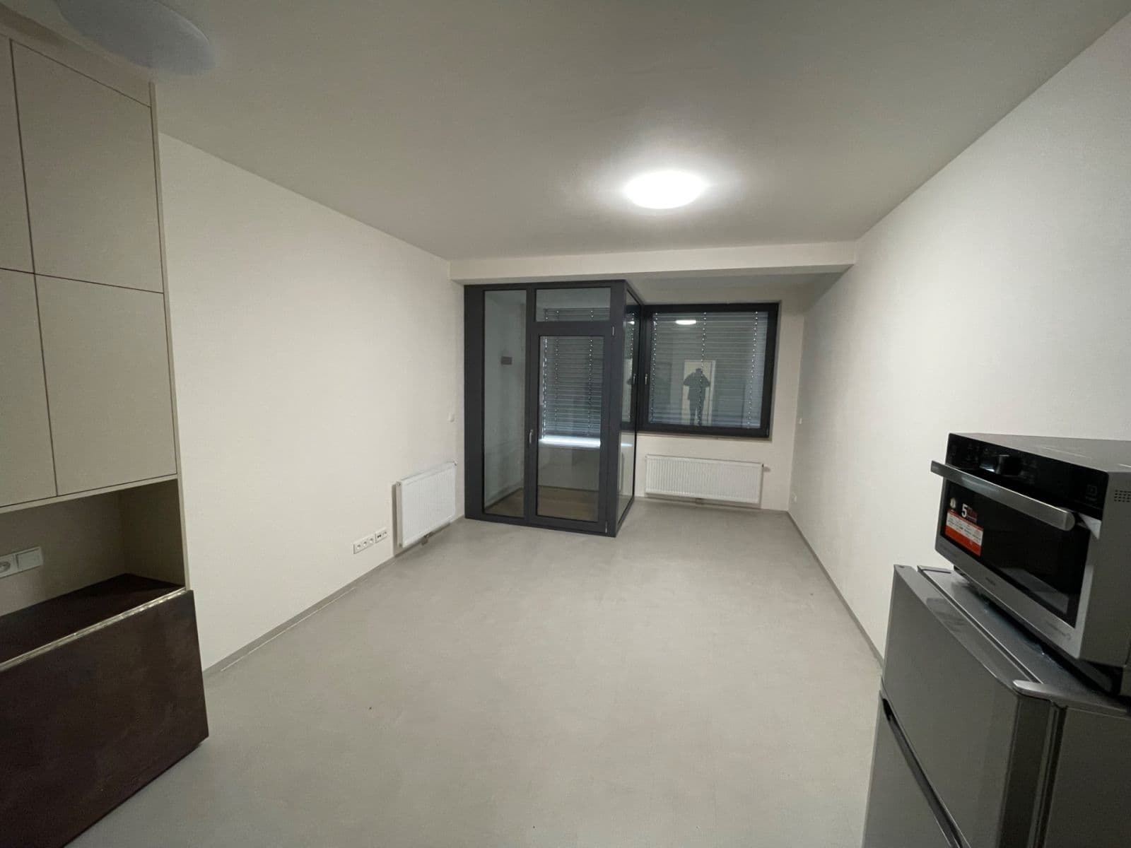 Pronájem bytu 1+kk 33 m², Opuštěná, Brno, Jihomoravský kraj Pronájem bytu 1+kk 33 m², Opuštěná, Brno, Jihomoravský kraj