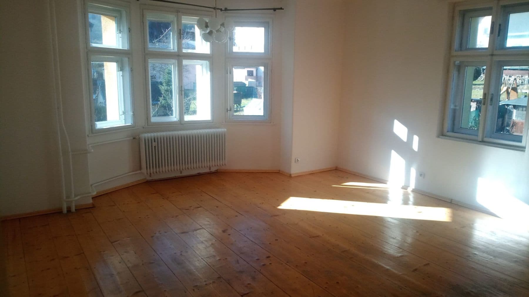 Prodej domu 366 m², pozemek 637 m², Nad Stadiónem, Vimperk, Jihočeský kraj Prodej domu 366 m², pozemek 637 m², Nad Stadiónem, Vimperk, Jihočeský kraj