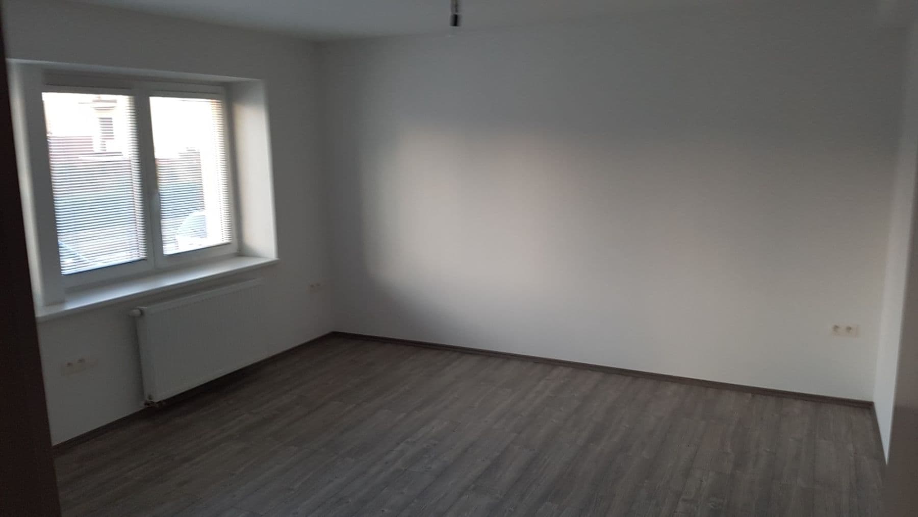 Pronájem domu 220 m², pozemek 431 m², Krapkova, Hradec Králové, Královéhradecký kraj Pronájem domu 220 m², pozemek 431 m², Krapkova, Hradec Králové, Královéhradecký kraj
