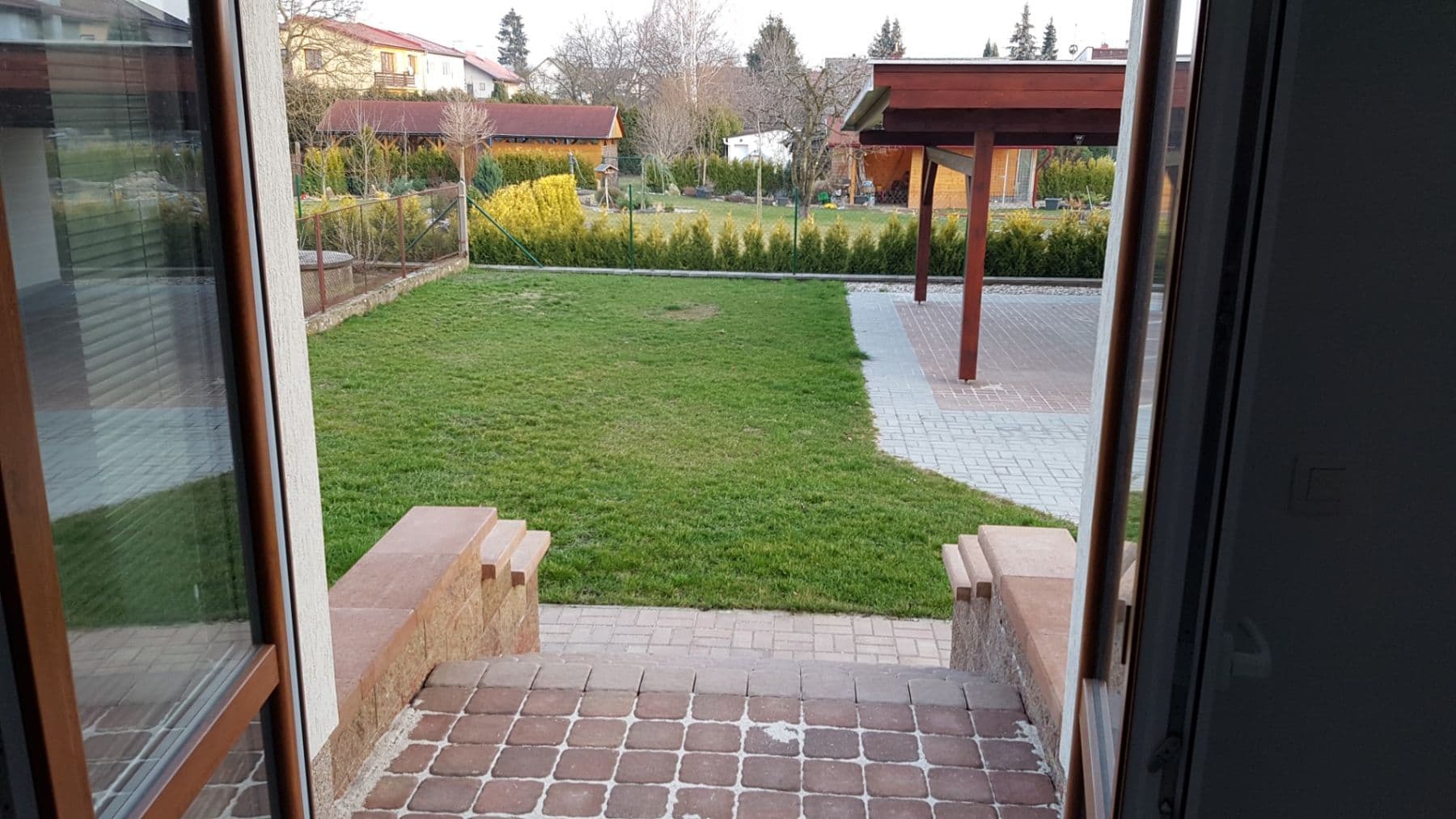 Pronájem domu 220 m², pozemek 431 m², Krapkova, Hradec Králové, Královéhradecký kraj Pronájem domu 220 m², pozemek 431 m², Krapkova, Hradec Králové, Královéhradecký kraj