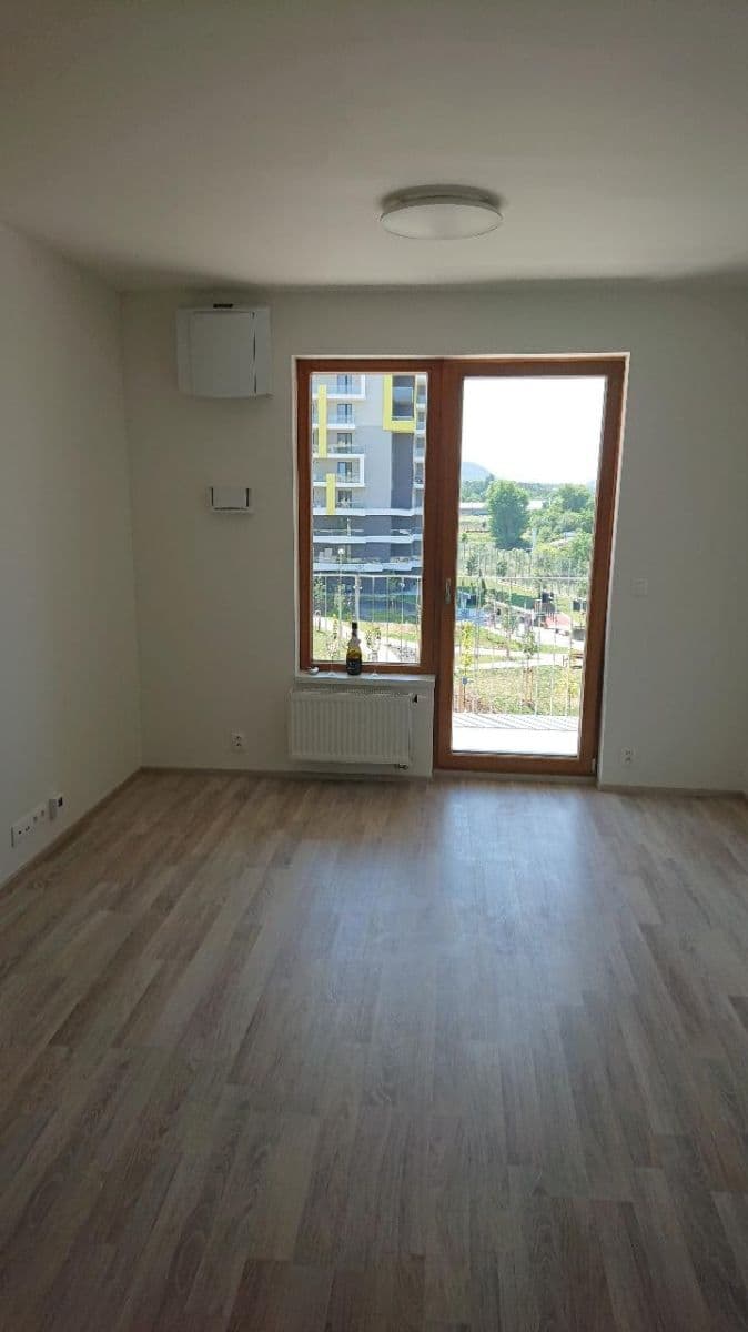 Pronájem bytu 1+kk 31 m², K Vystrkovu, Praha, Praha Pronájem bytu 1+kk 31 m², K Vystrkovu, Praha, Praha