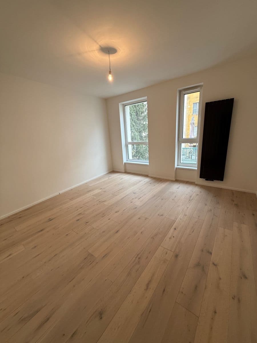 Prodej bytu 1+kk 26 m², Krymská, Praha, Praha Prodej bytu 1+kk 26 m², Krymská, Praha, Praha