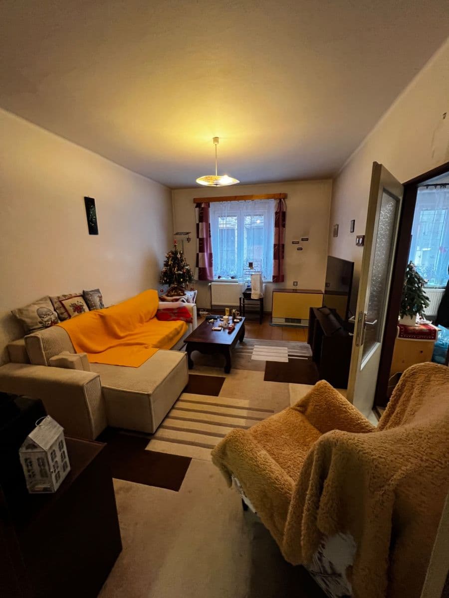 Prodej domu 166 m², pozemek 376 m², Poděbradova, Náchod, Královéhradecký kraj Prodej domu 166 m², pozemek 376 m², Poděbradova, Náchod, Královéhradecký kraj