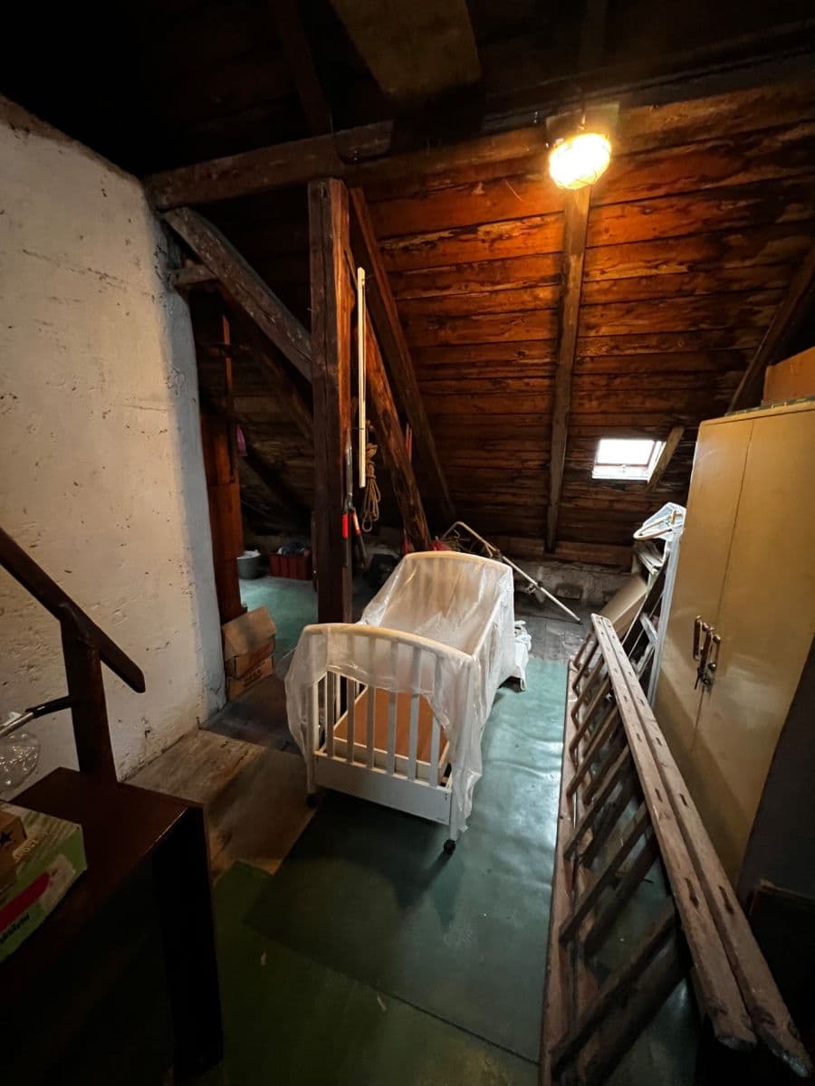 Prodej domu 166 m², pozemek 376 m², Poděbradova, Náchod, Královéhradecký kraj Prodej domu 166 m², pozemek 376 m², Poděbradova, Náchod, Královéhradecký kraj