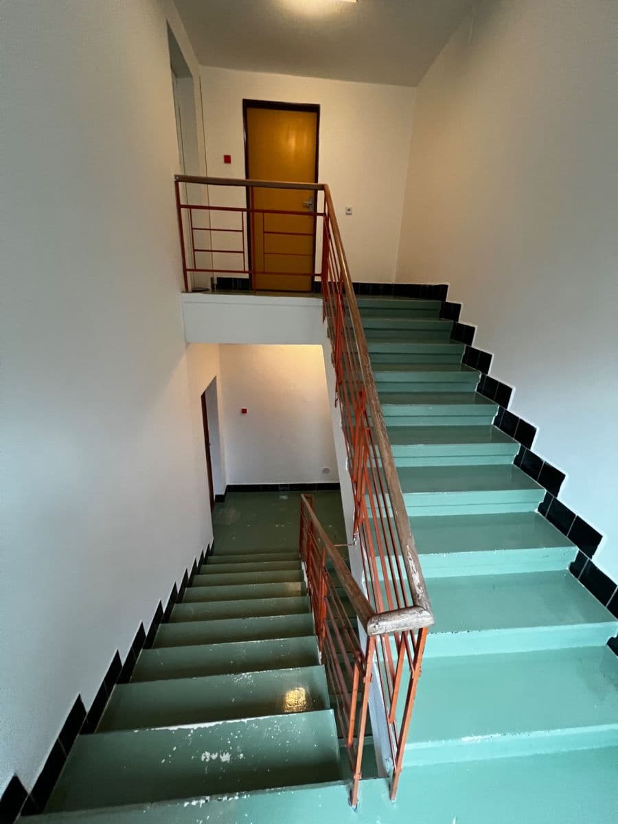 Prodej domu 166 m², pozemek 376 m², Poděbradova, Náchod, Královéhradecký kraj Prodej domu 166 m², pozemek 376 m², Poděbradova, Náchod, Královéhradecký kraj