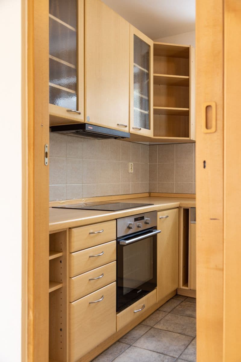 Pronájem bytu 4+1 150 m², Ohnivcova, Praha, Praha Pronájem bytu 4+1 150 m², Ohnivcova, Praha, Praha