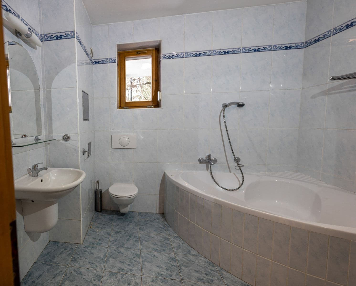 Pronájem bytu 4+1 150 m², Ohnivcova, Praha, Praha Pronájem bytu 4+1 150 m², Ohnivcova, Praha, Praha