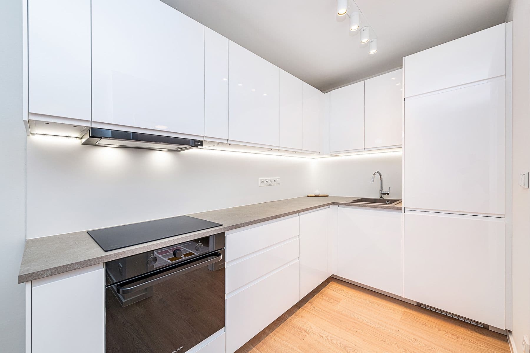 Prodej bytu 4+kk 97 m², Merhautova, Brno, Jihomoravský kraj Prodej bytu 4+kk 97 m², Merhautova, Brno, Jihomoravský kraj