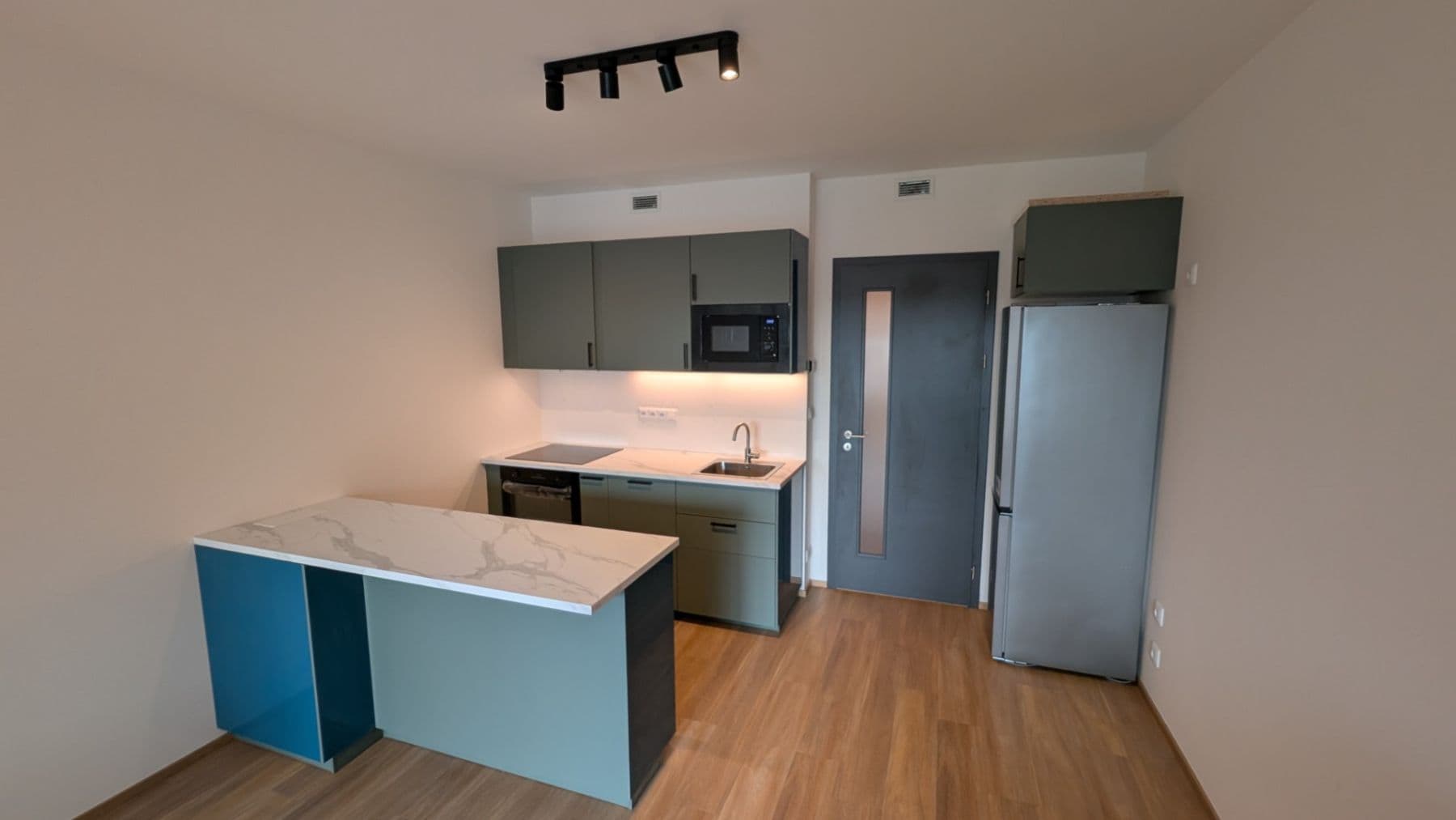 Pronájem bytu 1+kk 47 m², Poděbradská, Praha, Praha Pronájem bytu 1+kk 47 m², Poděbradská, Praha, Praha