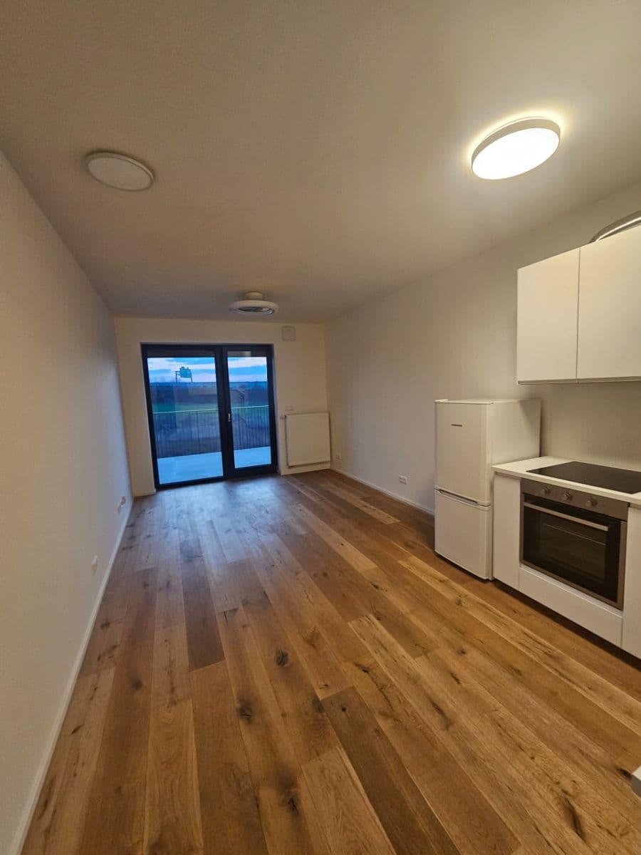 Pronájem bytu 1+kk 32 m², Strážovická, Praha, Praha Pronájem bytu 1+kk 32 m², Strážovická, Praha, Praha