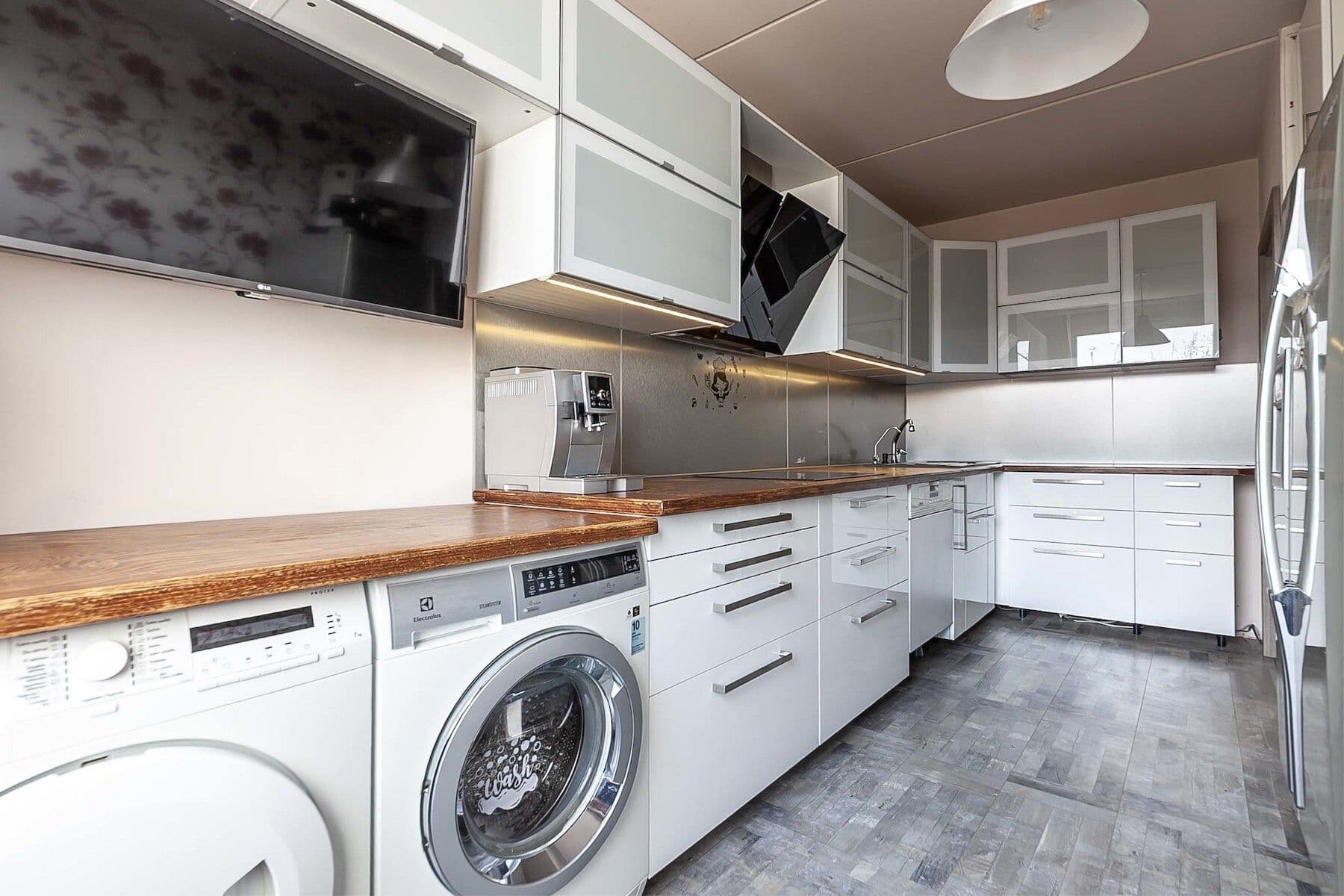 Prodej bytu 3+1 81 m², Jordana Jovkova, Praha, Praha Prodej bytu 3+1 81 m², Jordana Jovkova, Praha, Praha