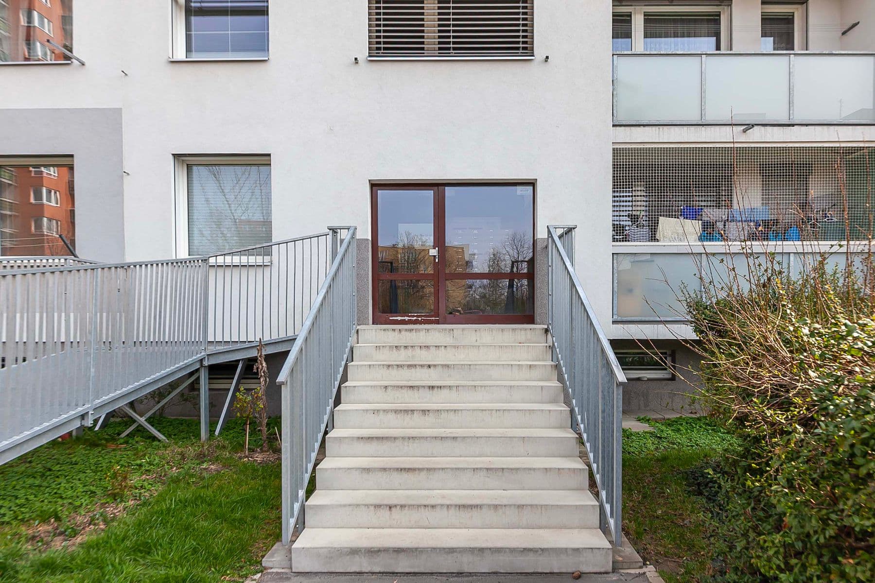 Prodej bytu 3+1 81 m², Jordana Jovkova, Praha, Praha Prodej bytu 3+1 81 m², Jordana Jovkova, Praha, Praha