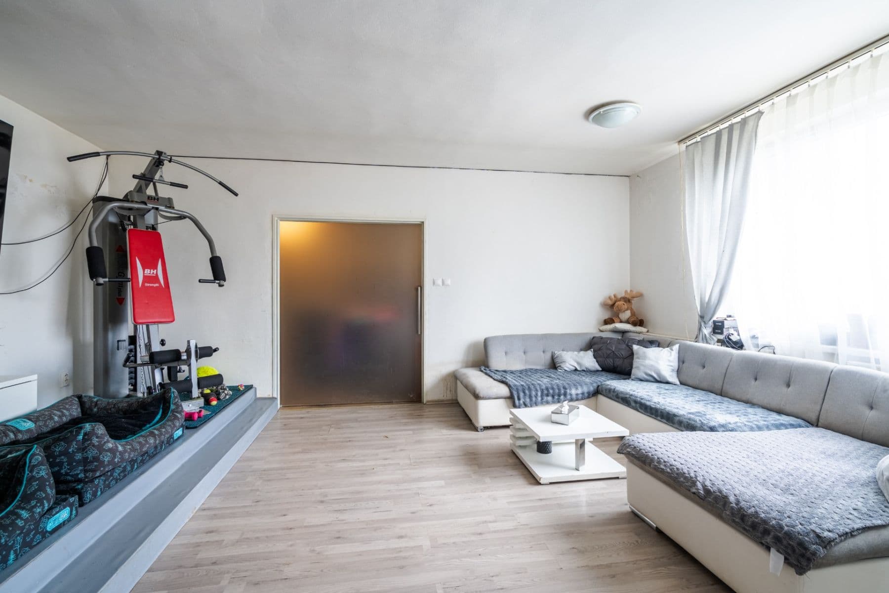 Pronájem bytu 4+1 110 m², U Kaple, Ostopovice, Jihomoravský kraj Pronájem bytu 4+1 110 m², U Kaple, Ostopovice, Jihomoravský kraj