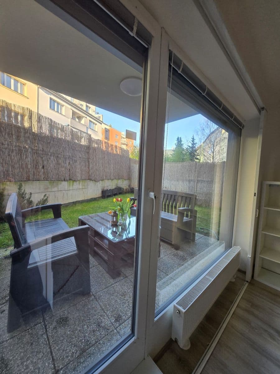 Pronájem bytu 2+kk 52 m², Pod Radnicí, Praha, Praha Pronájem bytu 2+kk 52 m², Pod Radnicí, Praha, Praha