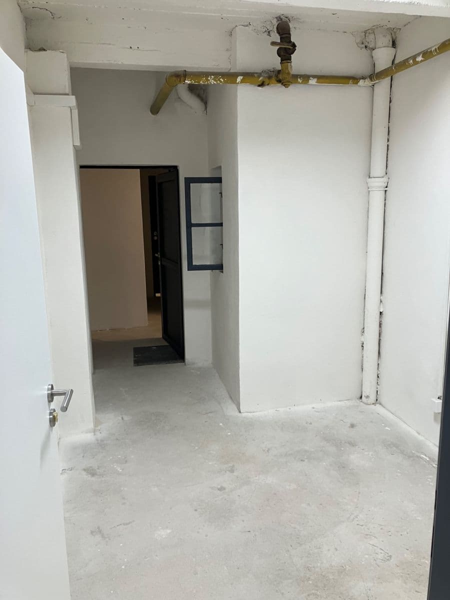 Pronájem nebytového prostoru 34 m², Na Zámyšli, Praha, Praha Pronájem nebytového prostoru 34 m², Na Zámyšli, Praha, Praha