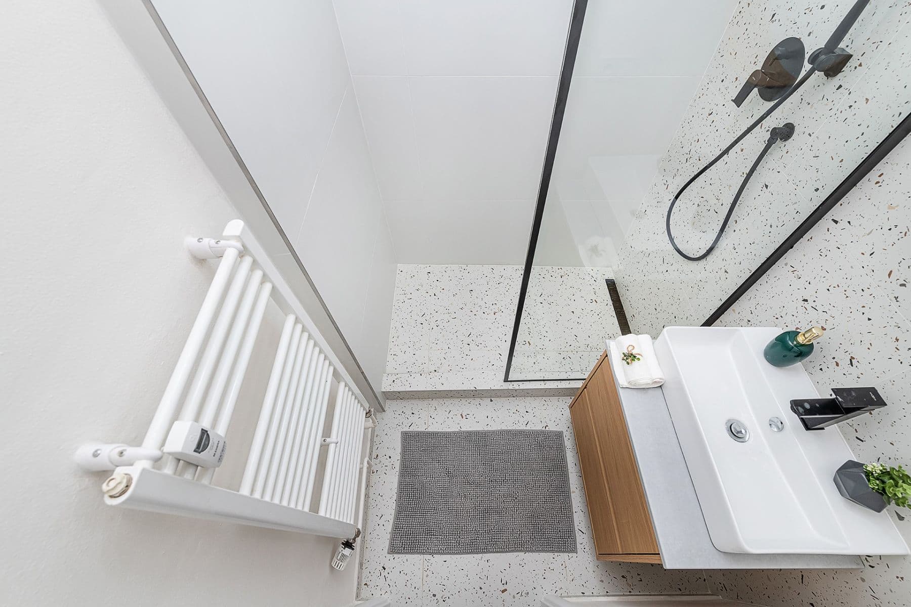 Prodej bytu 2+kk 39 m², Průběžná, Praha, Praha Prodej bytu 2+kk 39 m², Průběžná, Praha, Praha