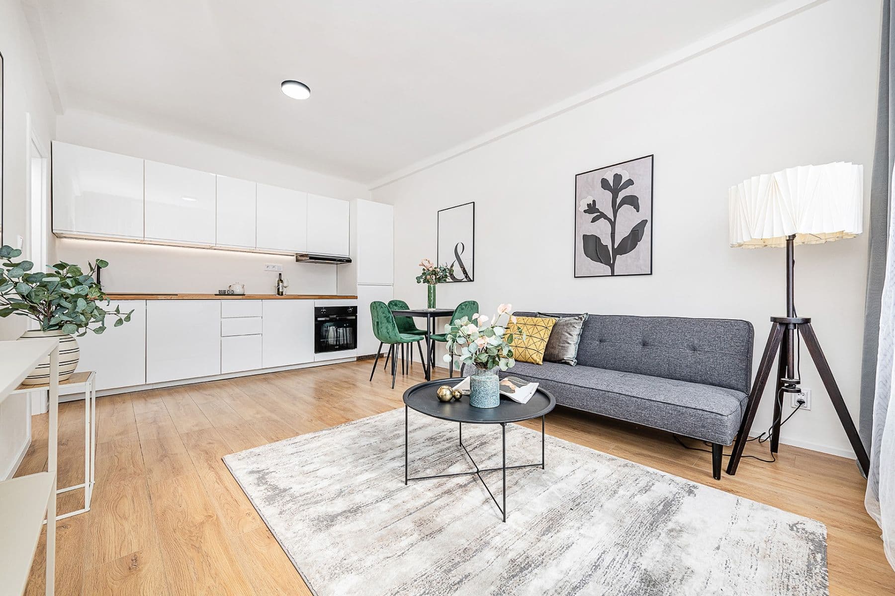 Prodej bytu 2+kk 39 m², Průběžná, Praha, Praha Prodej bytu 2+kk 39 m², Průběžná, Praha, Praha