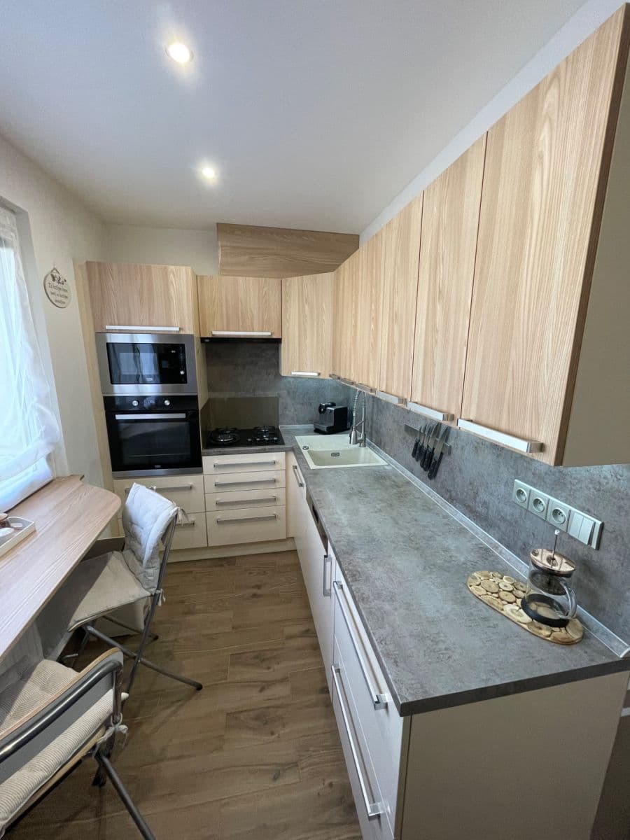 Prodej bytu 2+1 56 m², Vojtěcha Martínka, Orlová, Moravskoslezský kraj Prodej bytu 2+1 56 m², Vojtěcha Martínka, Orlová, Moravskoslezský kraj