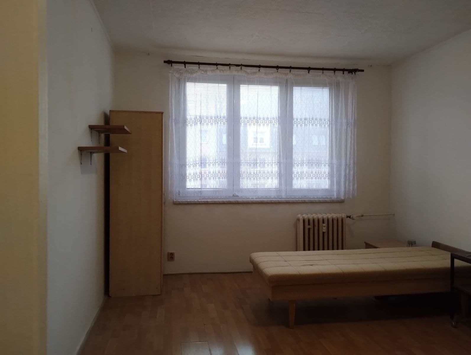 Pronájem bytu 1+kk 28 m², Hlavní, Aš, Karlovarský kraj Pronájem bytu 1+kk 28 m², Hlavní, Aš, Karlovarský kraj