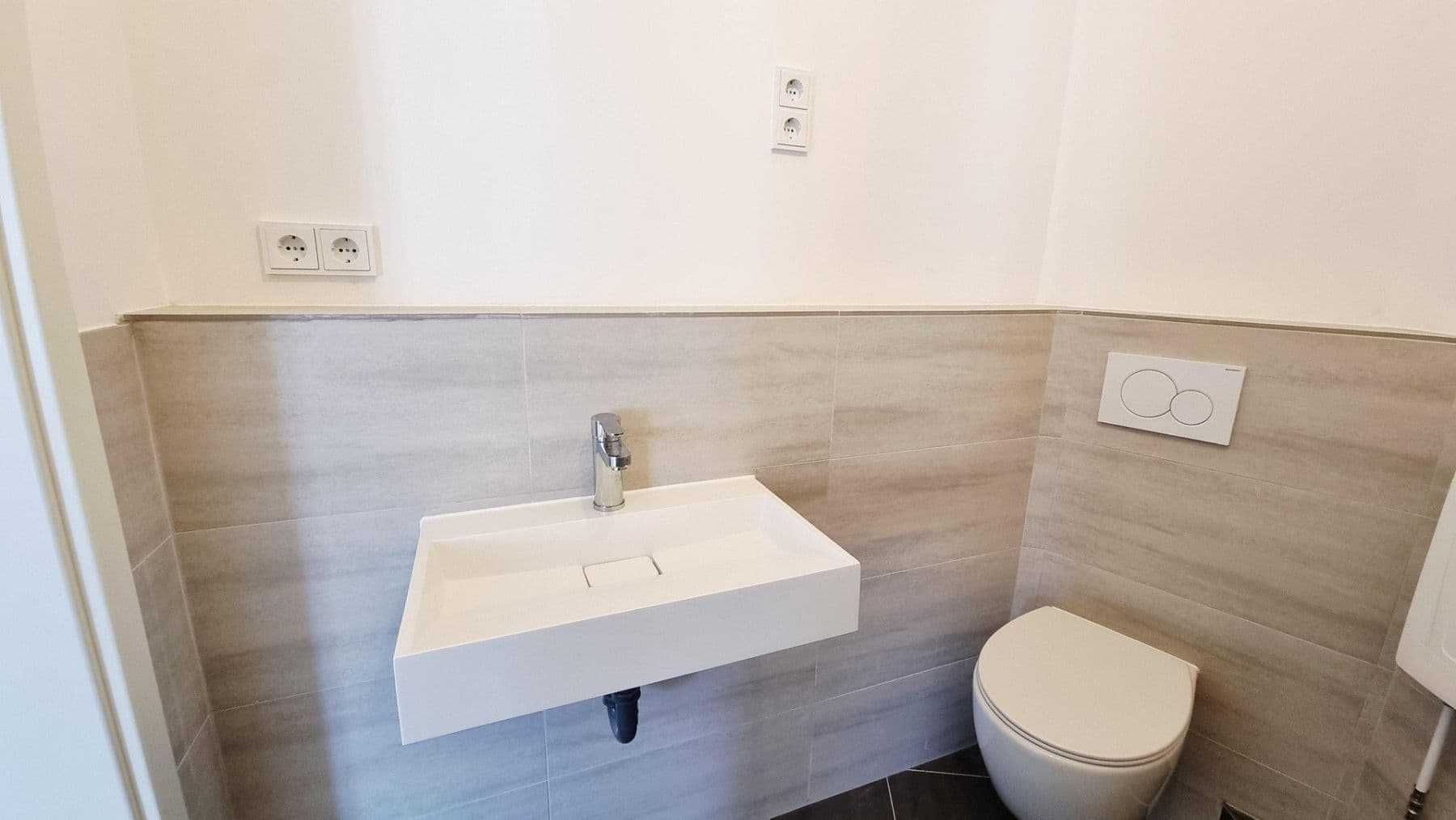 Pronájem bytu 4+1 90 m², Koogstrasse 46, Brunsbüttel, Šlesvicko-Holštýnsko Pronájem bytu 4+1 90 m², Koogstrasse 46, Brunsbüttel, Šlesvicko-Holštýnsko