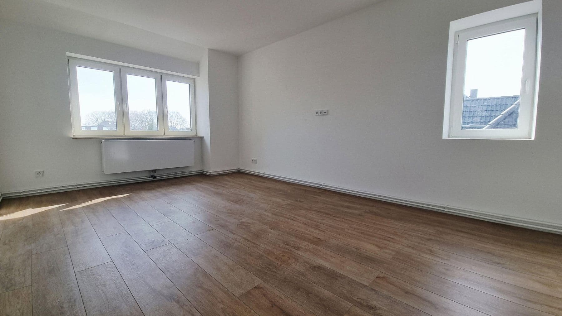 Pronájem bytu 4+1 90 m², Koogstrasse 46, Brunsbüttel, Šlesvicko-Holštýnsko Pronájem bytu 4+1 90 m², Koogstrasse 46, Brunsbüttel, Šlesvicko-Holštýnsko