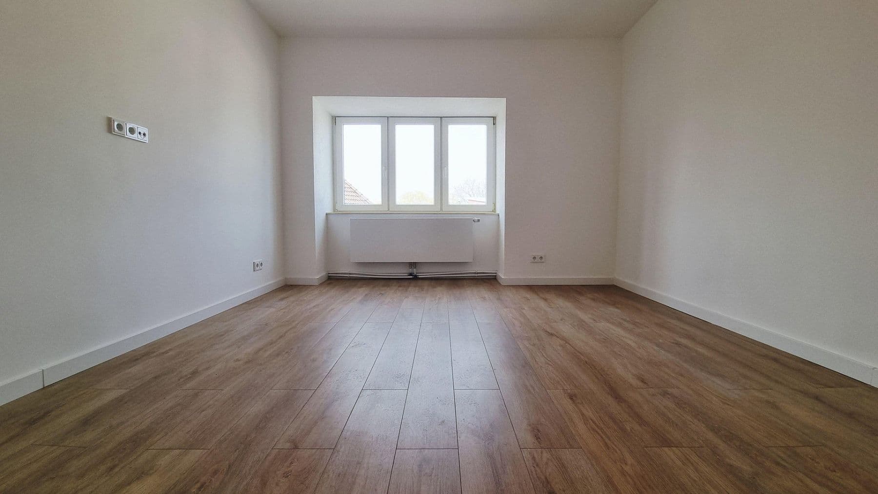 Pronájem bytu 4+1 90 m², Koogstrasse 46, Brunsbüttel, Šlesvicko-Holštýnsko Pronájem bytu 4+1 90 m², Koogstrasse 46, Brunsbüttel, Šlesvicko-Holštýnsko