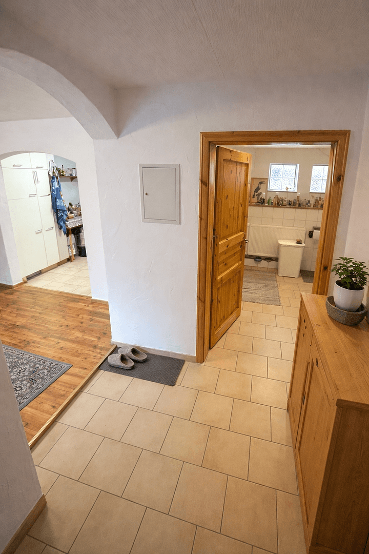 Pronájem bytu 3+1 61 m², Miltenberger Str. 14, Amorbach, Bavorsko Pronájem bytu 3+1 61 m², Miltenberger Str. 14, Amorbach, Bavorsko