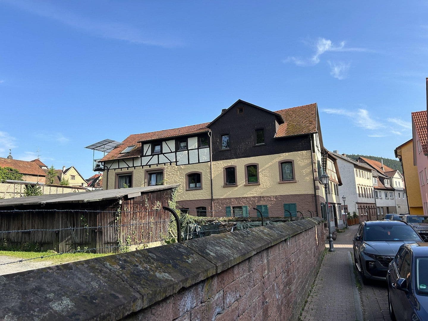 Pronájem bytu 3+1 61 m², Miltenberger Str. 14, Amorbach, Bavorsko Pronájem bytu 3+1 61 m², Miltenberger Str. 14, Amorbach, Bavorsko