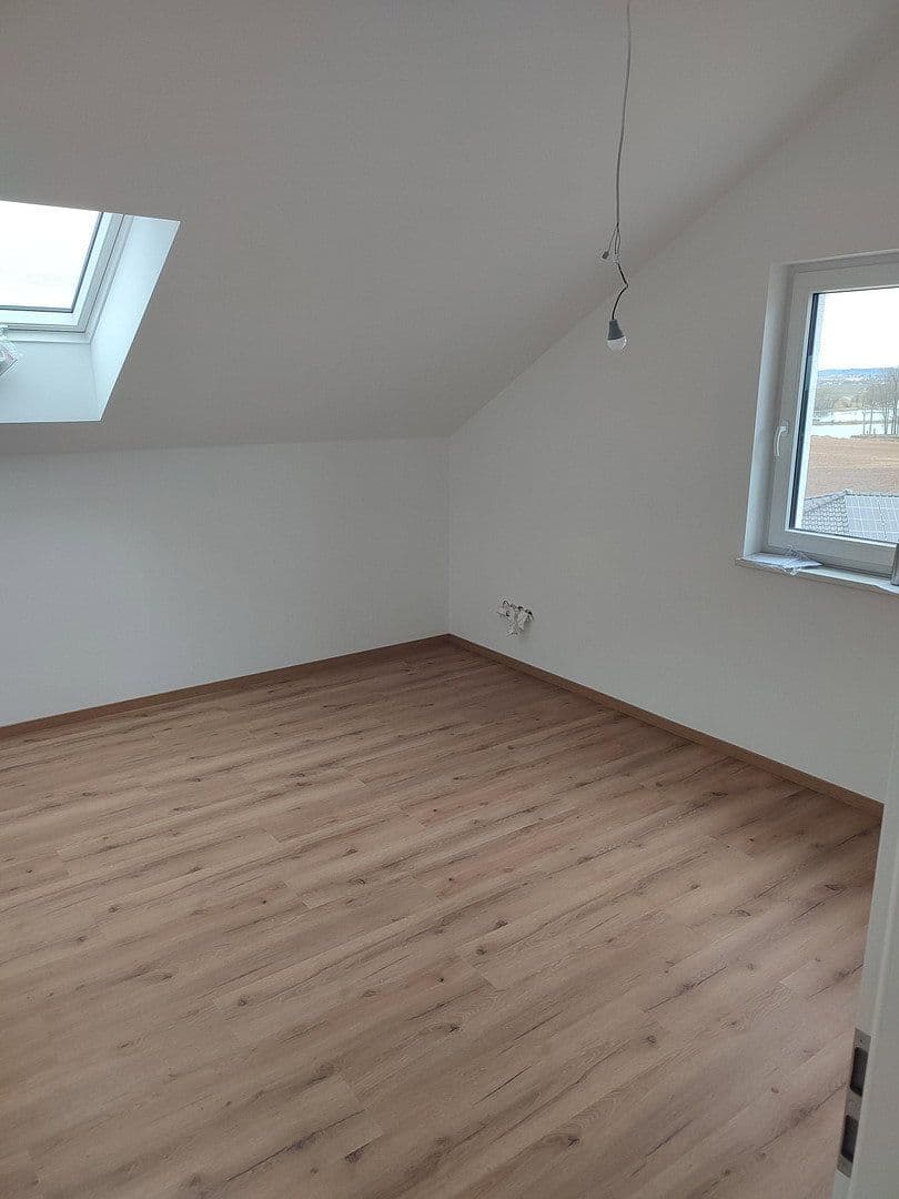 Pronájem bytu 3+1 70 m², Hofkirchen, Bavorsko Pronájem bytu 3+1 70 m², Hofkirchen, Bavorsko