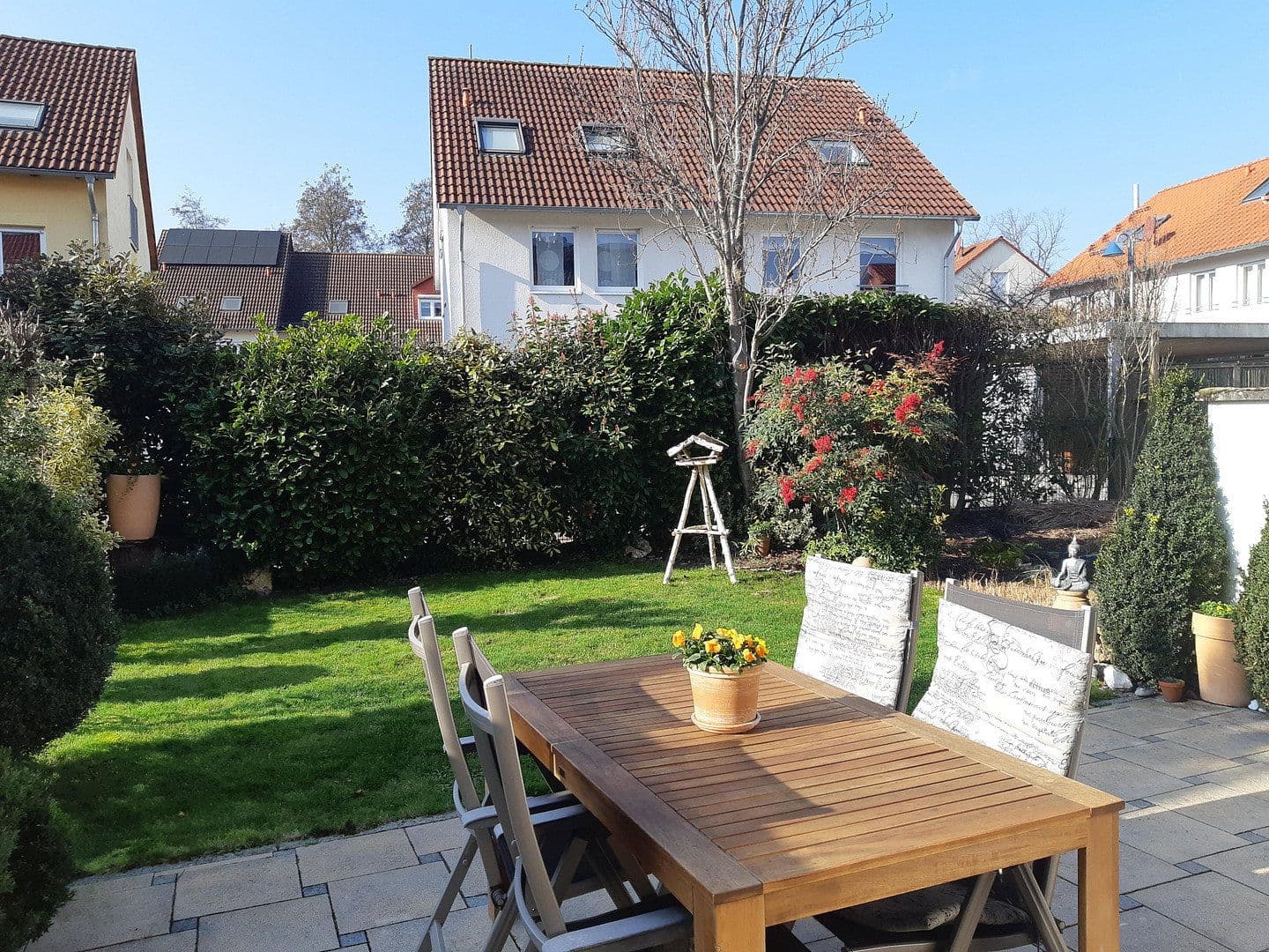 Prodej domu 160 m², pozemek 175 m², Ida-Kerkovius-Platz, 17, Hattersheim am Main, Hessen Prodej domu 160 m², pozemek 175 m², Ida-Kerkovius-Platz, 17, Hattersheim am Main, Hessen