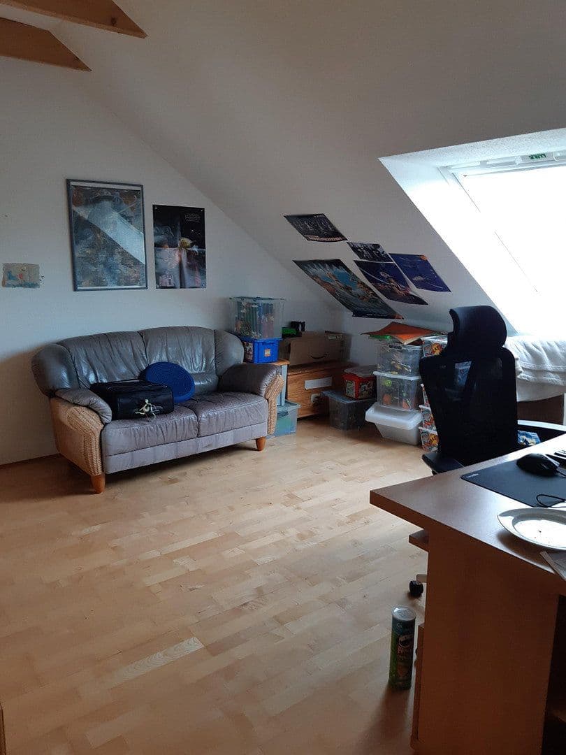 Prodej domu 160 m², pozemek 175 m², Ida-Kerkovius-Platz, 17, Hattersheim am Main, Hessen Prodej domu 160 m², pozemek 175 m², Ida-Kerkovius-Platz, 17, Hattersheim am Main, Hessen