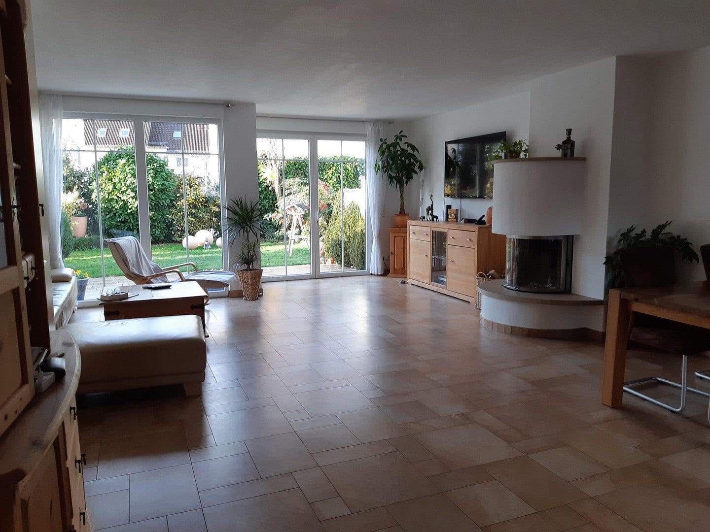 Prodej domu 160 m², pozemek 175 m², Ida-Kerkovius-Platz, 17, Hattersheim am Main, Hessen Prodej domu 160 m², pozemek 175 m², Ida-Kerkovius-Platz, 17, Hattersheim am Main, Hessen