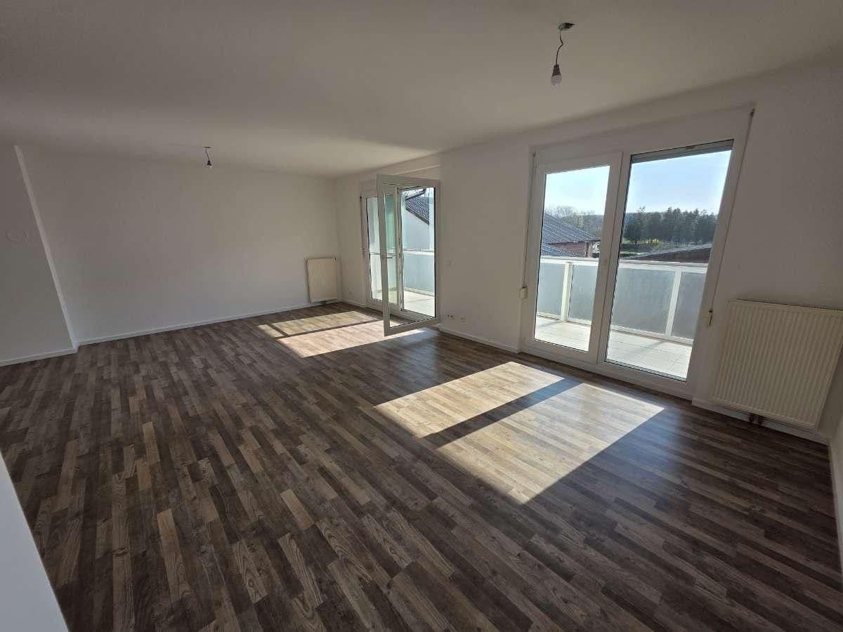 Pronájem bytu 2+1 72 m², Schwechat, Dolní Rakousko Pronájem bytu 2+1 72 m², Schwechat, Dolní Rakousko