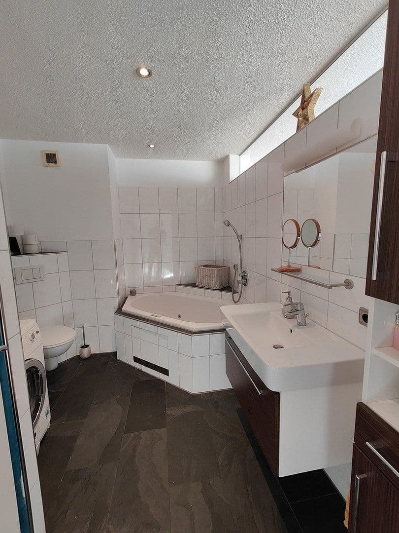 Pronájem bytu 3+1 74 m², Alte Landstraße 1, Mäder, Vorarlbersko Pronájem bytu 3+1 74 m², Alte Landstraße 1, Mäder, Vorarlbersko