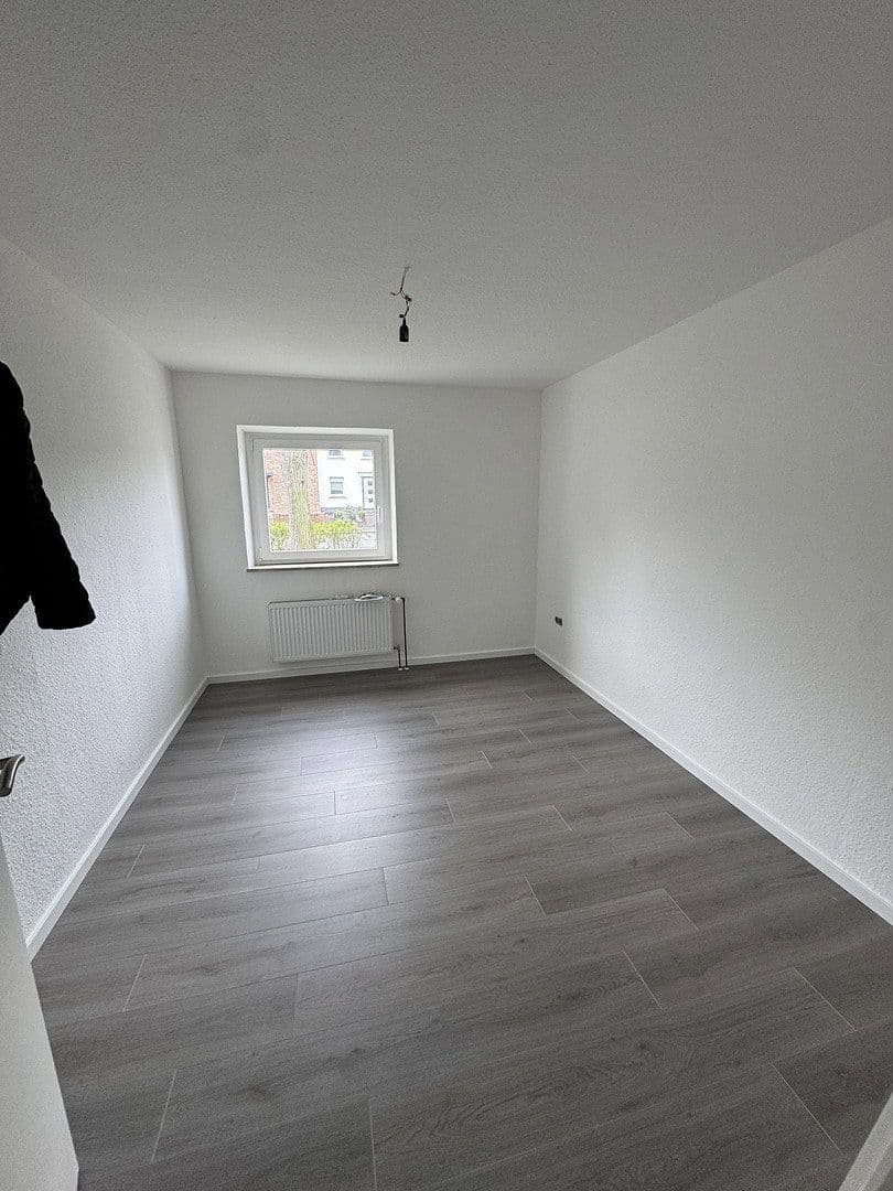 Pronájem bytu 2+kk 80 m², Ernst-Holla-Str. 36, Moers, Severní Porýní-Vestfálsko Pronájem bytu 2+kk 80 m², Ernst-Holla-Str. 36, Moers, Severní Porýní-Vestfálsko