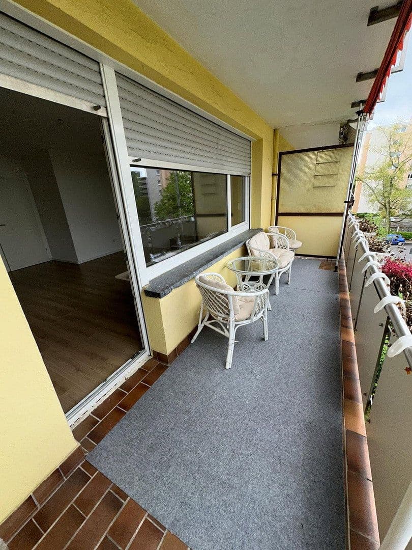 Pronájem bytu 2+1 60 m², Offenbach, Hessen Pronájem bytu 2+1 60 m², Offenbach, Hessen